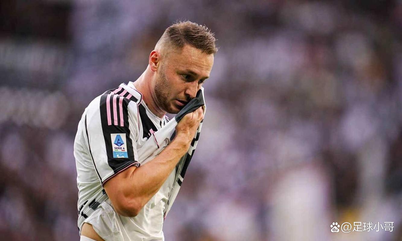 库普梅纳斯:加盟尤文后遇到了困难,今天终于回到了我熟悉的位置