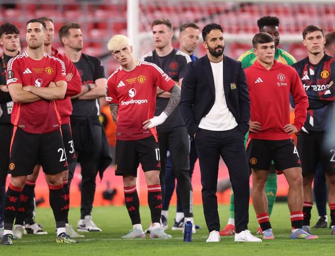 库尼亚:每个人都对阿莫林充满信心 赢球应该成为曼联的常态