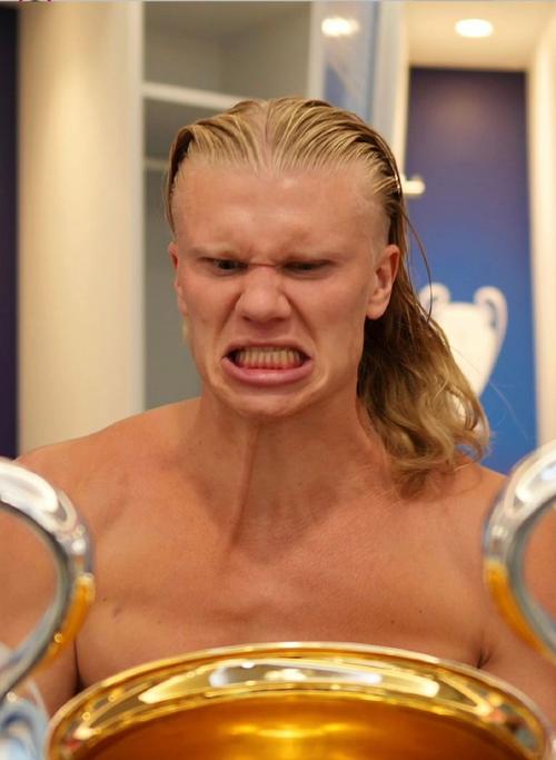 真是机器人!哈兰德赛后社媒调侃:看来是藏不住了🤖😅