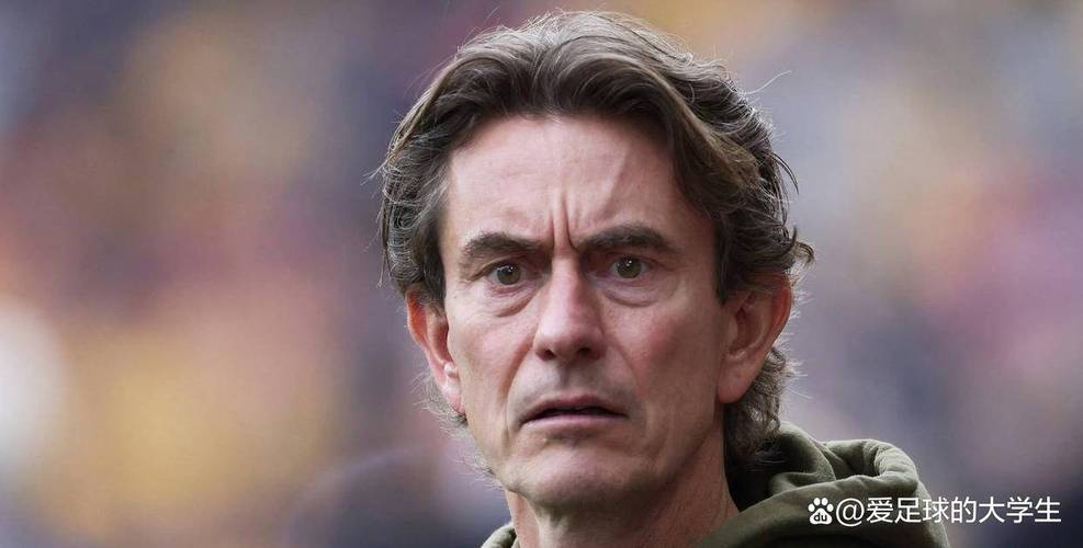 详细阅读:乌多吉遭持枪威胁!热刺声援:我们会一直为球员提供支持 乌多吉遭持枪威胁!热刺声援:我们会一直为球员提供支持