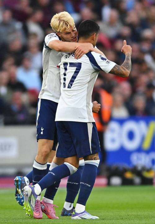 详细阅读:十人热刺连入2球!奥多贝尔推进反击,罗梅罗做球帕利尼亚破门 十人热刺连入2球!奥多贝尔推进反击,罗梅罗做球帕利尼亚破门