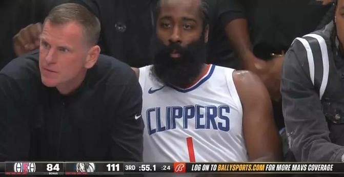 突然崩盘！快船连续出现3次失误 热火轰出9-0迅速反超