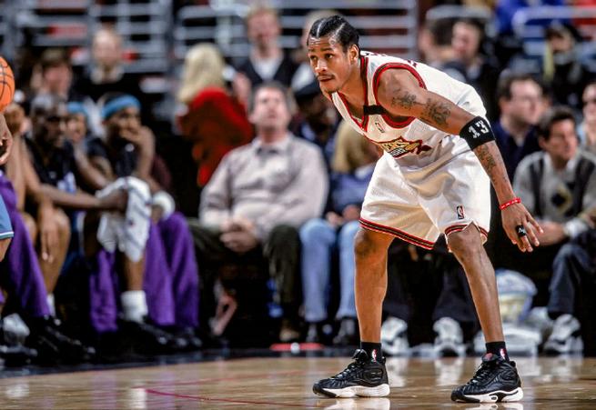 阿里纳斯：艾弗森只是人气高 从未被联盟力推 他的代言就一个锐步